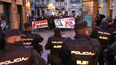 Protestas y concentraci�n en Santiago por el desalojo de la casa okupada de la Algalia de Arriba