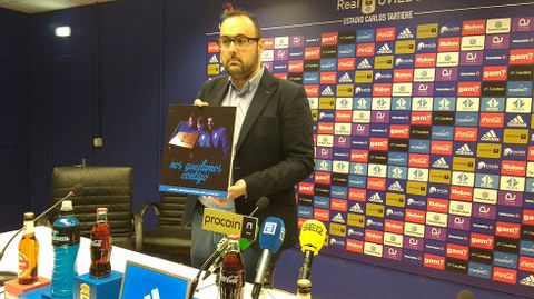 David Alonso Mata, gerente del club, en la presentaci�n de la campa�a �Nos quedamos contigo�