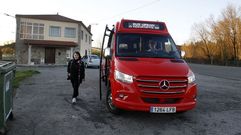 El nuevo autob�s urbano de Monforte el d�a de su estreno, en febrero del pasado a�o