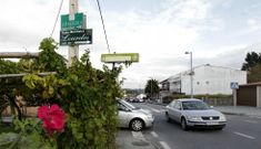 El cruce entre la avenida de Vilari�o y las r�as do Castro y Cruceiro tiene cada vez m�s tr�fico. 
