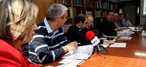 Rey, Ar�n, P�rez, Pumar, Garc�a Gondar, Quint�ns, P�rez y Manuel Garc�a, en la presentaci�n de ayer