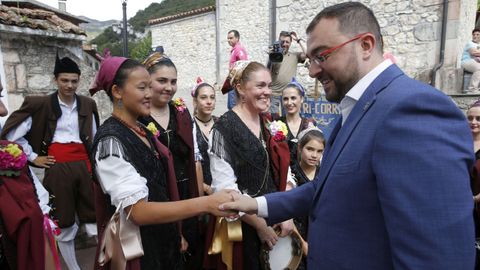 El presidente de Asturias, Adri�n Barb�n, en Cabrales el D�a de Asturias