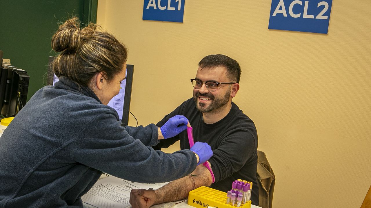 Así funciona el proyecto que busca descifrar el ADN de 400.000 gallegos
