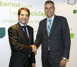 �scar Mart�n, de Ecoembes, y Quique Orge, de Calvo.