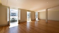 Piso de 1,3 millones en Plaza de Lugo