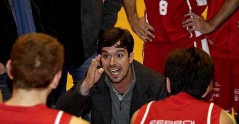 El t�cnico Pablo Rodr�guez seguir� al frente del equipo que competir� en la liga EBA.