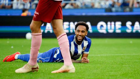 Aubameyang lament�ndose de una ocasi�n fallada