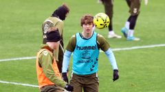 Fer L�pez es una de las opciones para el tr�o de ataque.