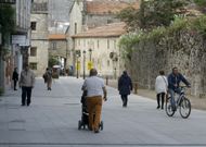 Los vecinos de Vista Alegre est�n preocupados porque algunos veh�culos no respetan la zona peatonal. 