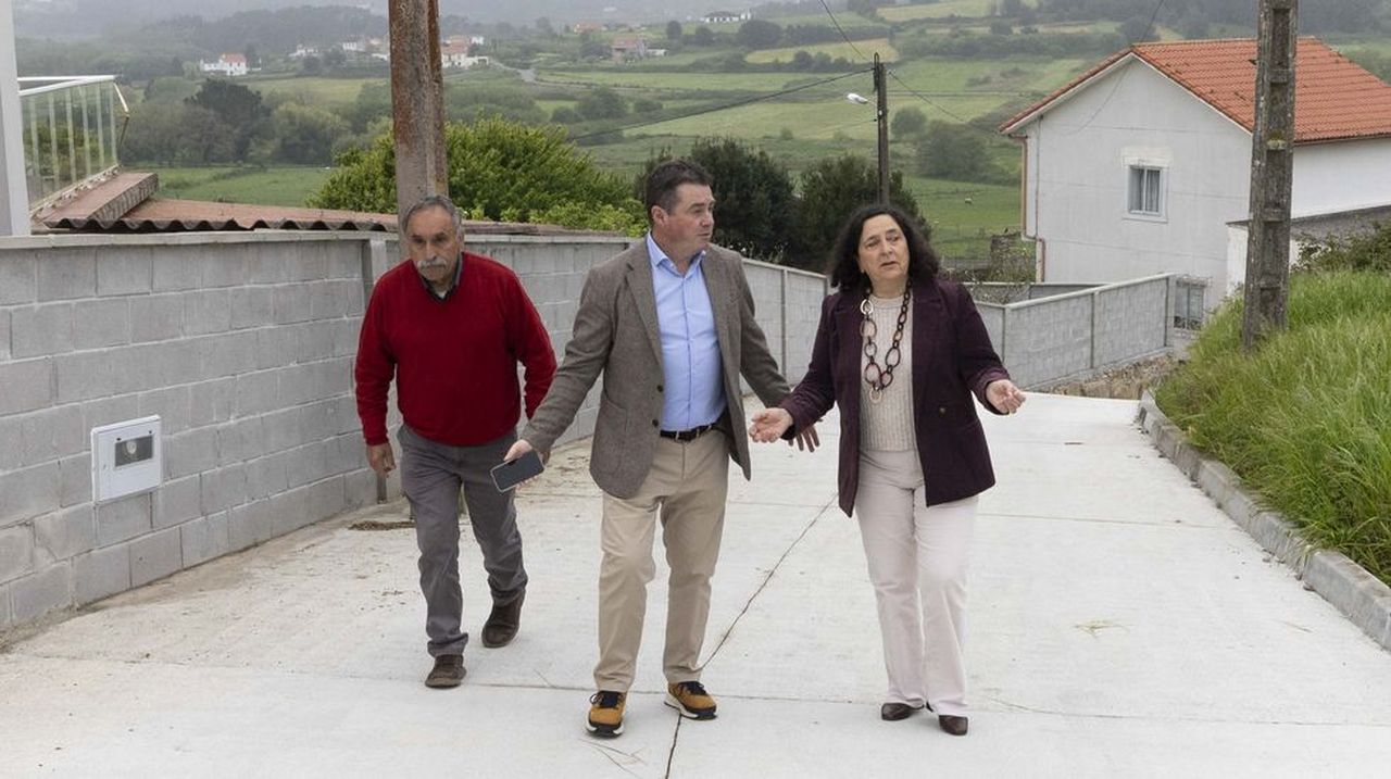 Belén do Campo anima desde Ponteceso a solicitar ayudas para infraestructuras municipales