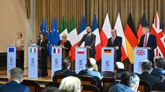 Firma del acuerdo alcanzado entre Reino Unido, Alemania, Francia, Italia y Polonia para el desarrollo conjunto de sistemas de defensa.