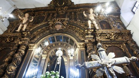 Retablo y altar mayor de la Capela da Soedade de Lugo