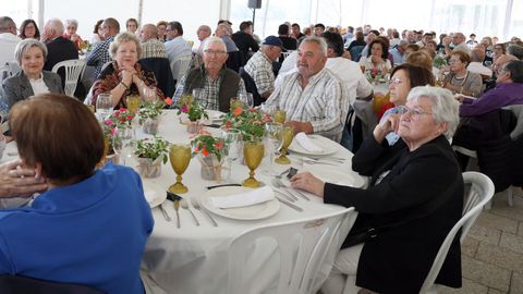 COMIDA DE LOS MAYORES EN PORTO DO SON 2025