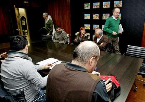 Louro mantuvo un encuentro con la plataforma de A Parda a finales de noviembre, pero las posturas siguen muy alejadas.