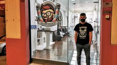 Una barber�a moderna en la calle Magdalena