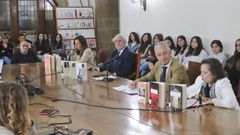 El IES Rosalía de Castro presentó este jueves la nueva edición del premio