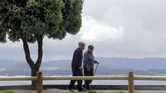 El paseo de A Illa une O Bao con la entrada de Carreir�n.