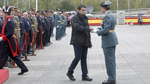 Fiesta de la Guardia Civil. Imposici�n de medallas