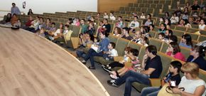 El festival de t�teres se celebr� ayer en el Auditorio de O Carballi�o. 