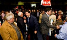 Los socialistas hicieron desde As Pontes un llamamiento a la participaci�n.