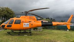 Helic�ptero que usa Uni�n Fenosa Distribuci�n para  revisar sus tendidos
