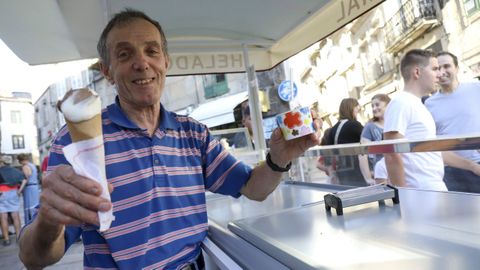 Manolo Prieto, el heladero / casta�ero