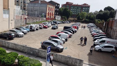 El aparcamiento del solar del antiguo Liceo tiene capacidad para un centenar de plazas