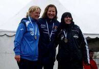 Manuela Guisasola, en el centro, se proclam� campeona en W-50.