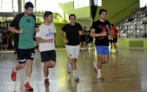 El Lalinense afronta su primera competici�n a los 10 d�as de iniciar los entrenamientos. 