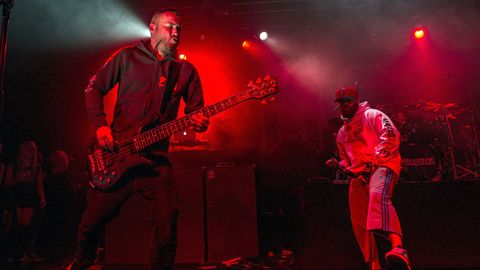 Sam Rivers actuando con Limp Bizkit en una imagen de archivo