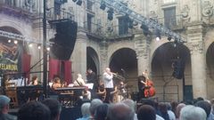 James Morrison comparti escenario con la Banda de Msica de Celanova, en el Festival Hrcules Brass