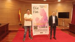 El concejal de Comercio, Tino Cordal, y el presidente de la Asociaci�n Cambados Zona Centro, presentaron la campa�a 