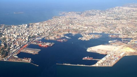 Puerto de Dakar en el que se ubicar� la planta de Elton Logistics and Services cuya construcci�n dirigir� Reganosa