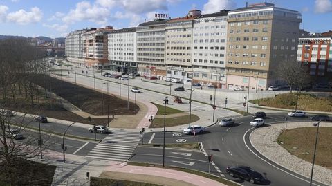 Vista del primer tramo del bulevar de As Pías, ya finalizado.