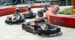 XiraKarting tiene karts pilotables a partir de 8 a�os, as� como biplazas para ir con menores y adultos. 