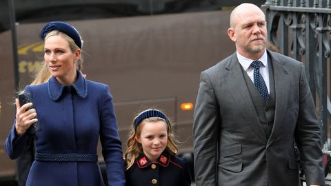 Zara y Mike Tindall, junto a su hija Mia