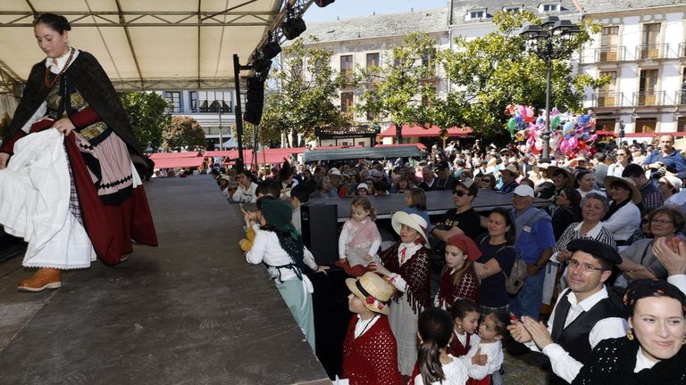 Foto de archivo del Mercado da Primavera en la Praza de Santa Mara