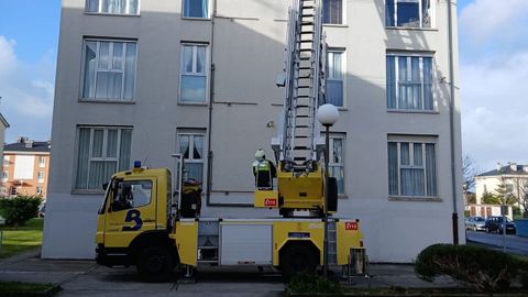 Imagen de la intervenci�n realizada por los bomberos de Vald�s en Almu�a