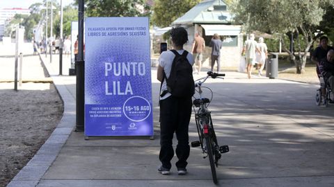 Punto violeta instalado el pasado agosto el Vilagarc�a durante las Fiestas de San Roque.