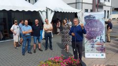 El alcalde de O Barco y otros concejales, durante la inauguraci�n de la feria