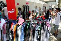 En la comarca se celebrar�n tres mercadillos de rebajas a lo largo de los pr�ximos d�as.