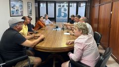 Reunin en la sede de la patronal de Ribeira para organizar la feria Gastromar