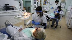 Pr�cticas en el m�dulo de Higiene dental del Leixa
