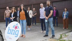 Noa Presas, cabeza de lista del Bloque en Ourense, y a su izquierda, la alcaldesa de Allariz, Cristina Cid