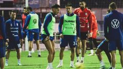 El Tenerife se ejercit� en A G�ndara en la tarde de este s�bado.