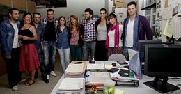 Diez de los once alumnos seleccionados, en el cuartel de la Guardia Civil del plat� de �Matalobos�. Una alumna no pudo posar para la foto, ya que estaba en plena grabaci�n de una escena.