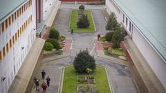 Uno de los patios de la crcel de Teixeiro que comunica edificios, en una imagen de archivo.