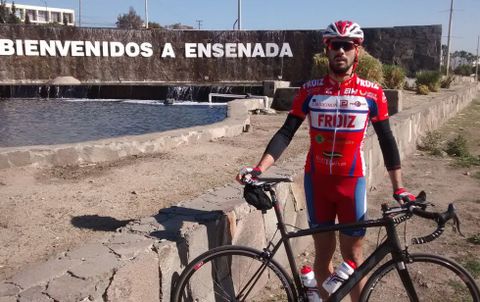 Jos Luis Mario lleg hace quince das a Ensenada, a una hora al sur de San Diego. 