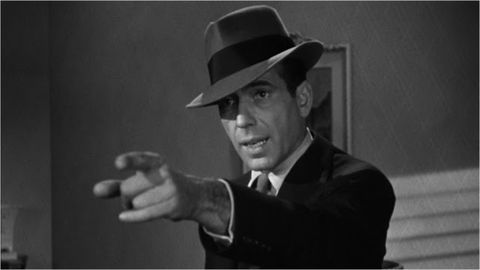 Humphrey Bogart como Philip Marlowe.