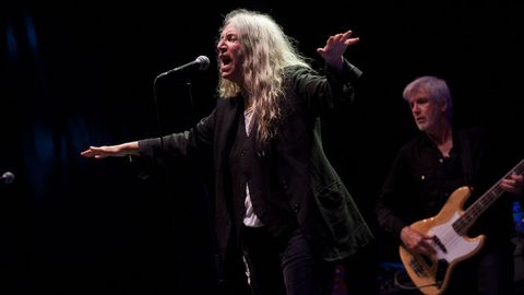 Patti Smith en su concierto del Noroeste en la playa de Riazor 